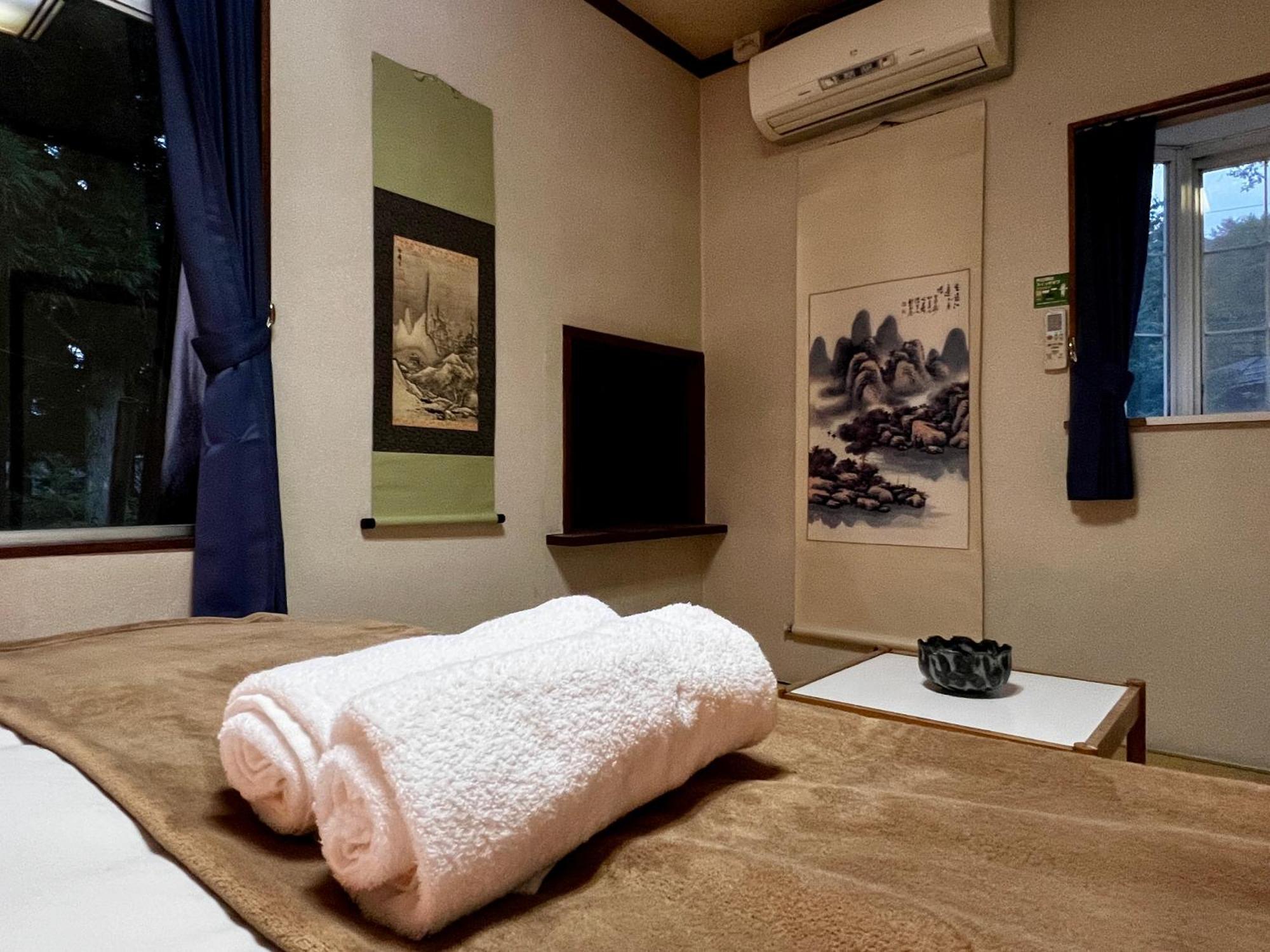 Hotel Sneaky Peaks Hakuba Exterior foto