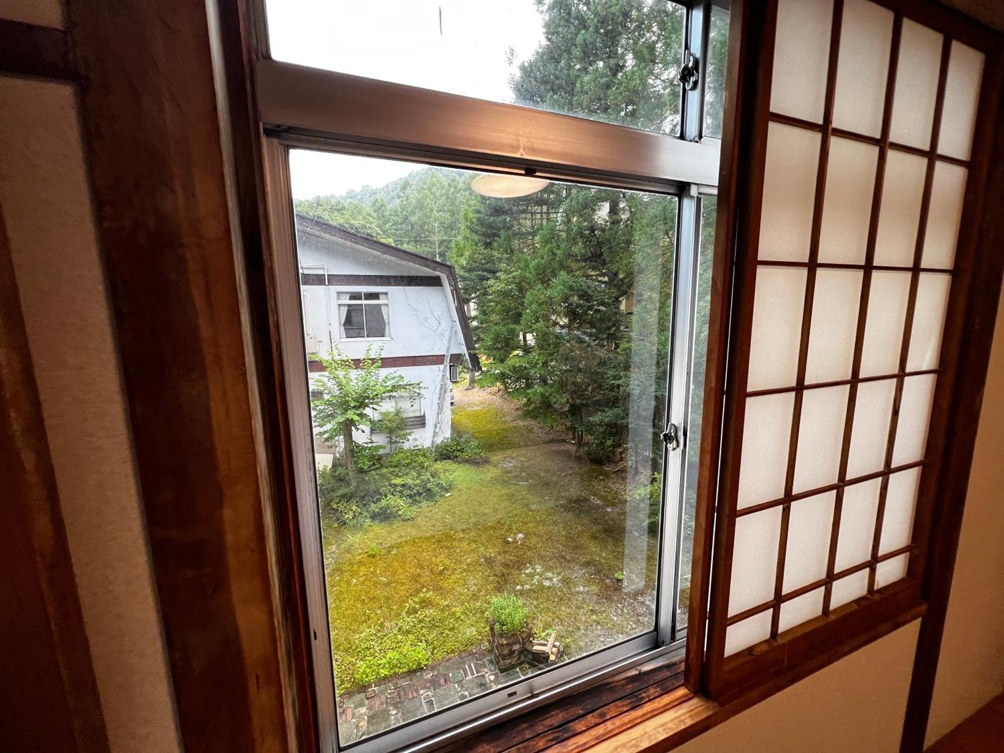 Hotel Sneaky Peaks Hakuba Exterior foto